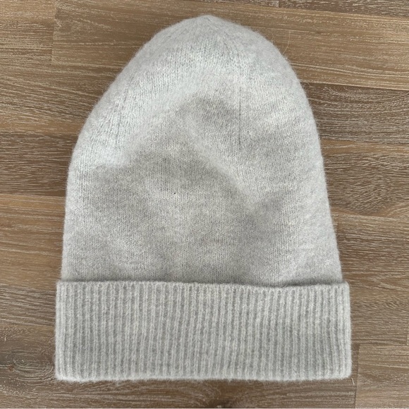 Aritzia Auxiliary Alpaca-blend hat - Picture 1 of 4